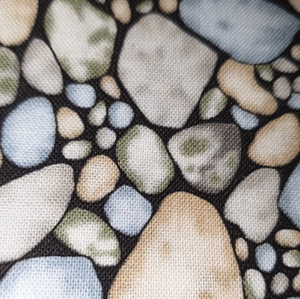 Fat Quarter frenzy Seaside Nutex Pebbles Grey