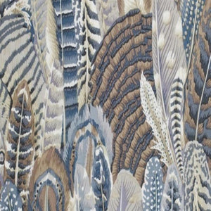 Kaffe Fassett Feathers Grey